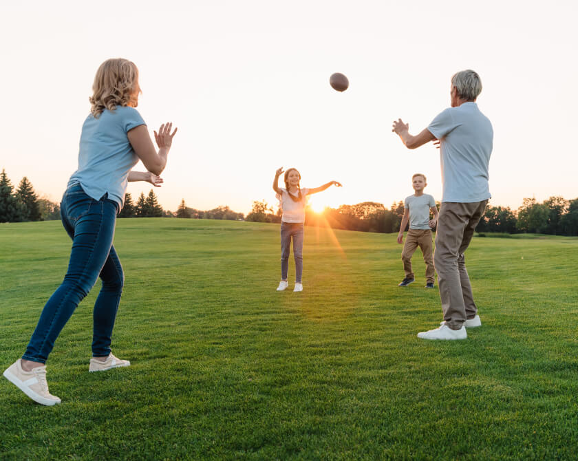 Local-Physiotherapy---grandparents-playing-with-grandkids